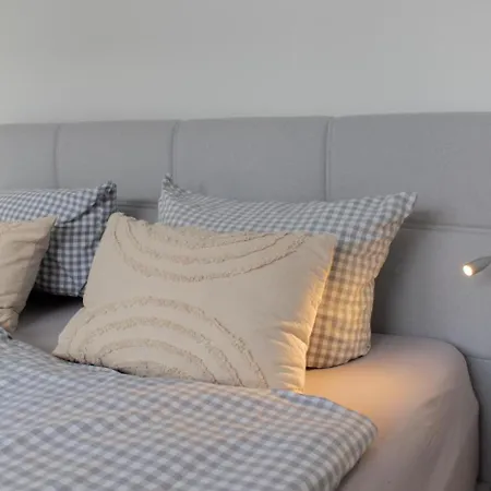 54 Grad Nord - شقة